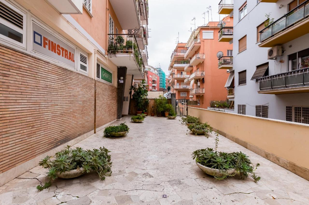 96 Degli Ubaldi Charming Suite Roma Esterno foto